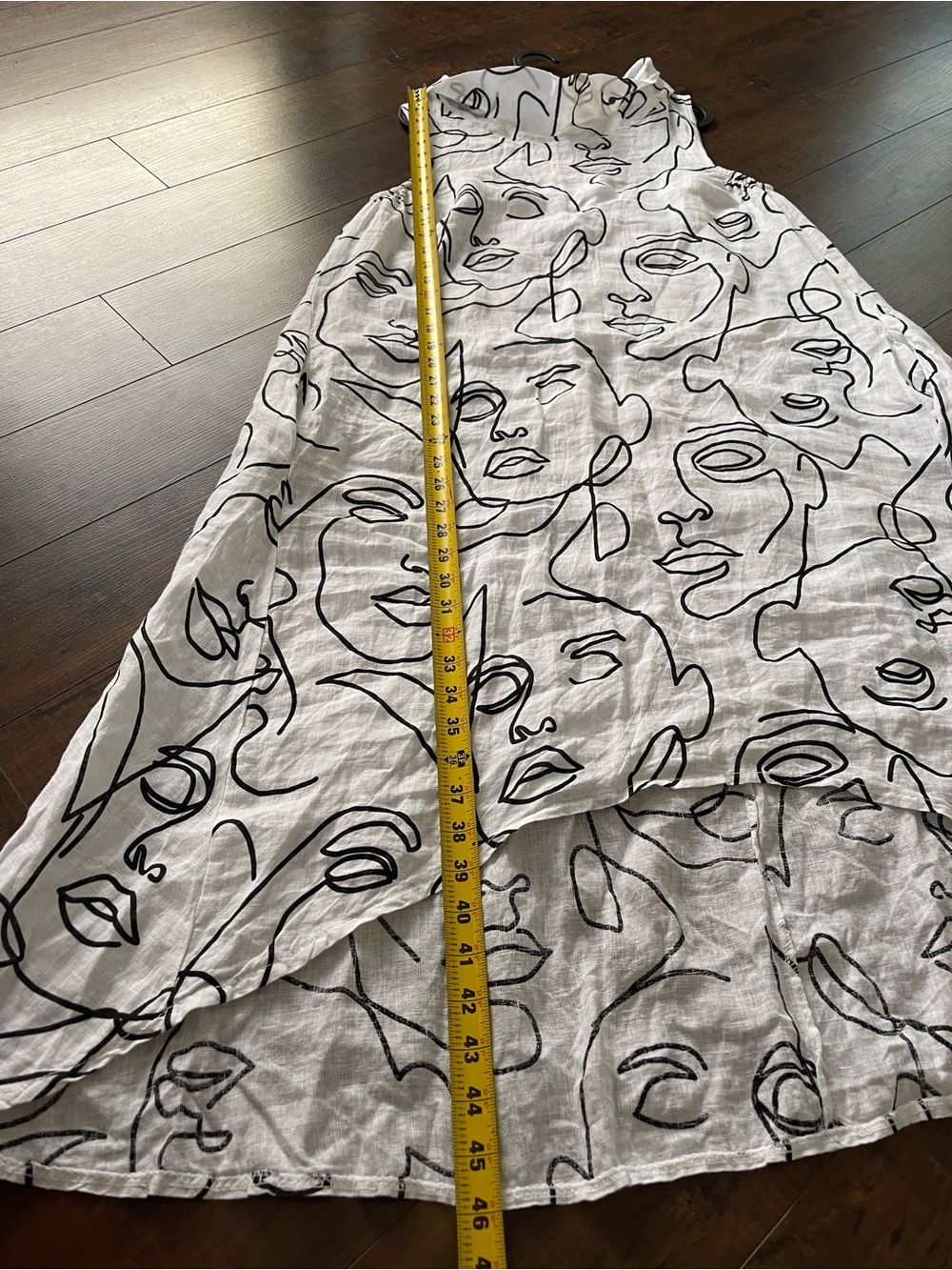 Sleeveless Linen White Graphic Face Print Dress - Picture 6 of 10